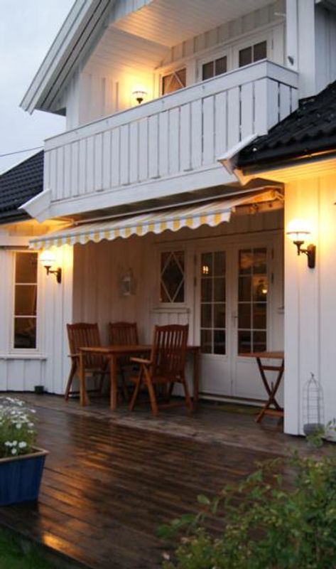 Norlys BOLOGNA 311 sort vegglampe / utelampe